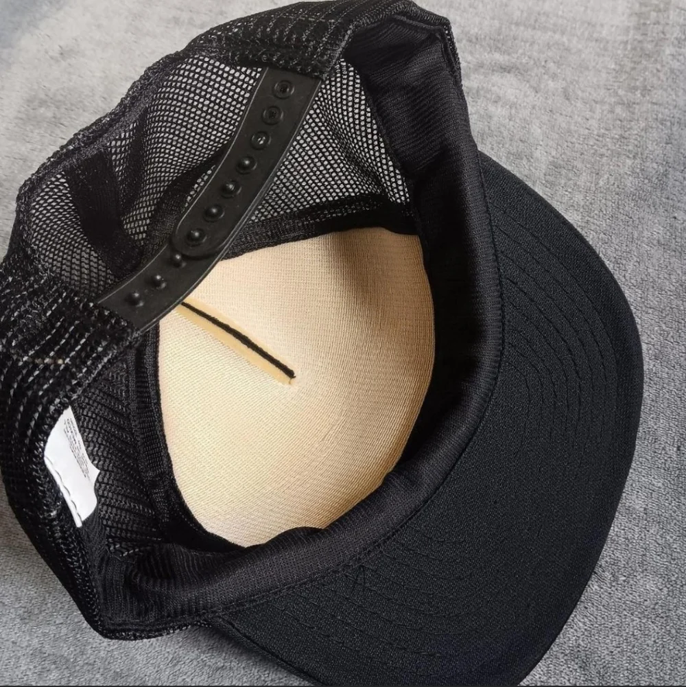 Sold - Picture 6 of 9